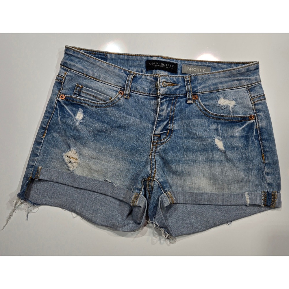 Aeropostale Womens Distressed Denim Jean Shorts Cuffed‎ Hem Light Wash